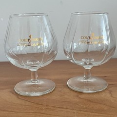 Set Of 2 Courvoisier Cognac Gold Emblem Ribbed Footed Brandy Snifter Glass