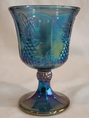 4 Vintage Indiana Harvest Grape Blue Iridescent Carnival Glass Wine Goblets [IG1