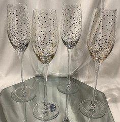 Mikasa Silver & Gold Confetti 9.75” Toasting Champagne Flutes – Set of 4