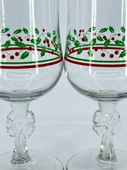 2 VTG 1987 Libbey Arbys Christmas Glasses Wine Iced Tea Goblets Holly Berry Bows