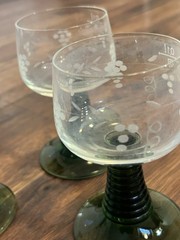 Vintage Beehive Green Stemmed French Wine Tasting Glasses Set Of 4 Luminarc