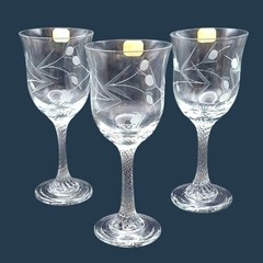 Handcut Eamon Glass Floral Wine Glasses Twisted Stem Dublin Ireland Set Of 3