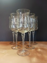 6 Romanian Crystal Twisted Stem Etched Wine Glasses – EXCELLENT CONDITION!