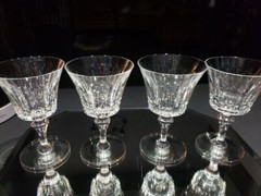 set (4) Water Goblet Glasses 6-3/8″ Signed Baccarat «Piccadilly» cut crystal
