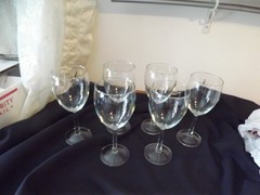 6 vtg CLEAR GLASS WINE GLASSES beveled stems 7″ tall
