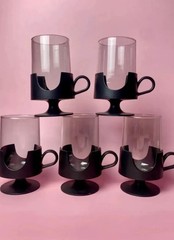 5 Pyrex Snap Cups