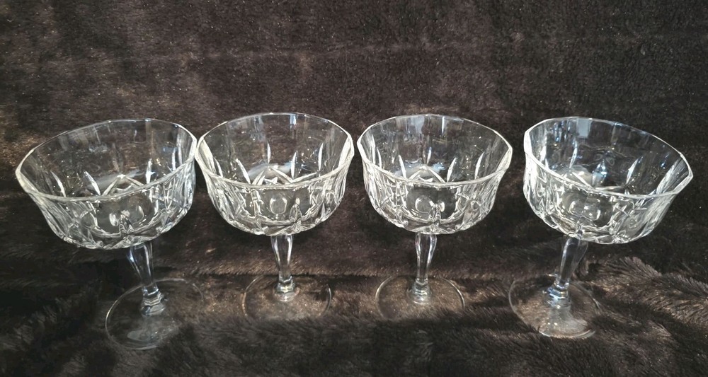 Vintage Clear Pressed Cut Glass Champagne Coupe Sherbet Glasses Set of 4…