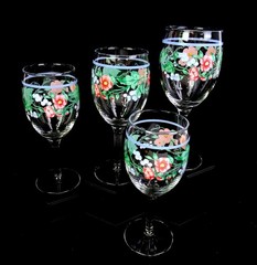 Ranmaru Japanese Glass Kensington Floral Grapes 5pc 10.75″ Carafe & Glasses 1970