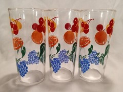 6 1/4″ Vintage Tom Collins Tea Glasses Fruit Cherry Grape Orange Pear Set of 3