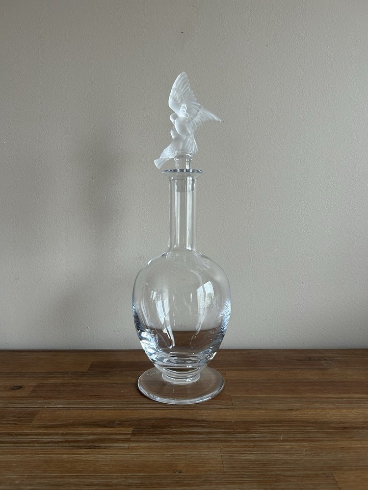 IGOR CARL FABERGE FROSTED KISSING SNOW DOVES WINE DECANTER CARAFE