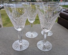 Set of 4 Waterford Crystal Mooncoin White Wine 6-1/8″ tall