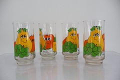 Vintage Nancy Lynn Anchor Hocking Smiling Fruit Tumbler Glasses Set of 4 1970s