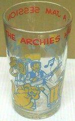1971 Archie Comics Welch’s Jelly Glass -THE ARCHIES HAVING A JAM SESSION