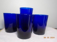 LIBBYS COBALT BLUE METROPOLITAN TUMBLERS LOT OF 4 ONE 5 7/8″ T THREE 4 3/8″ T