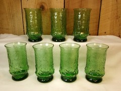 Lot of 7 Vintage Anchor Hocking Rainflower Avocado Green Glass 12 oz Tumblers