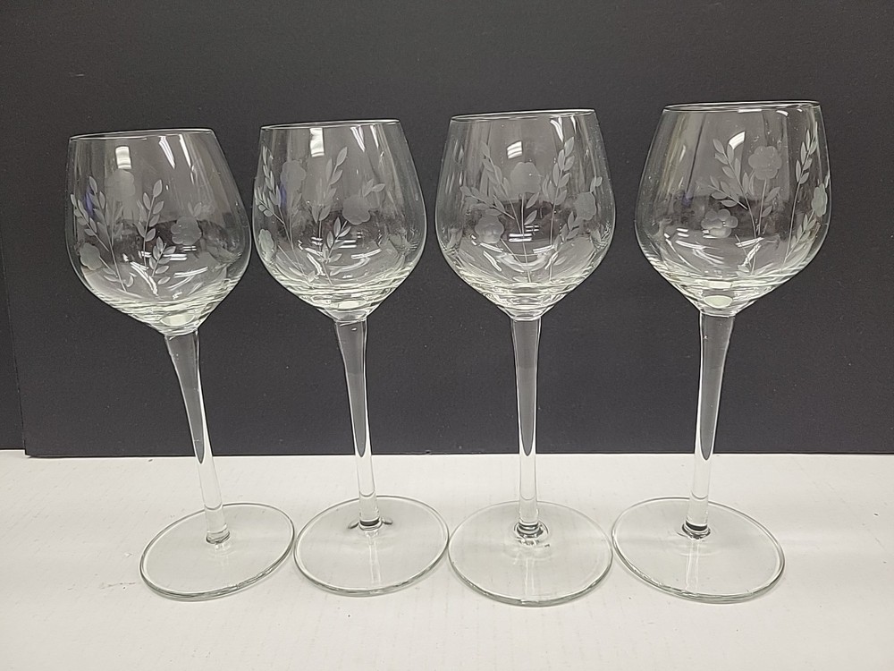 Burton By Toscany Clear Wildflower Etched Wine Glass Made In Italy Set Of 4