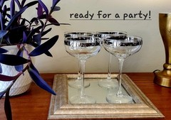 Vintage Platinum Silver Rim Champagne Glasses Retro Dorothy Thorpe Set Of 4