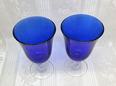 Cristal d’Arques Cobalt Blue Footed Goblet Twisted Stem 6.5″ France Glass