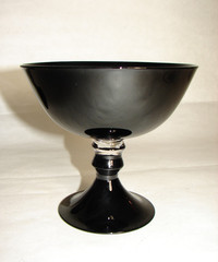 4 Art Deco Black Amethyst Glass Sherbets Depression Era Dessert Ice Cream Bowls