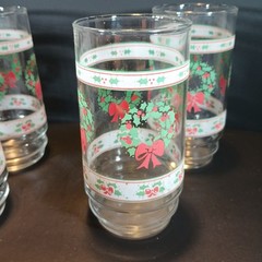 Indiana Glass Victorian Christmas 4 Glasses 5.75″ Wreaths Holly 16 oz Tumblers
