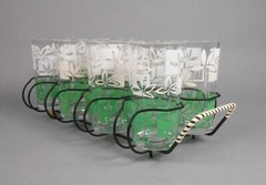 8 Vintage Mid Century Green and White Glasses Tumblers With Carrier Caddy Rack