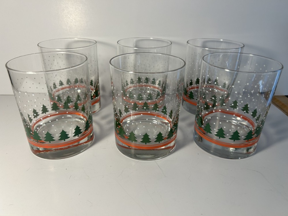 Vintage Set 2 Lowball Christmas Winter Wonderland Tree Snow Red Band