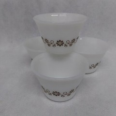 Dynaware Pyr-O-Rey Brown Floral Custard Cups 4 Cups