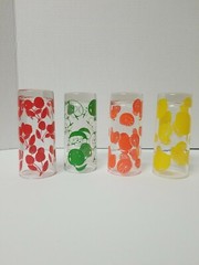 Set Of 4 Red Shed Fruit Juice Glasses 5′ Apple Cherry Lemon Orange