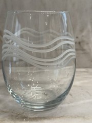 VTG Pier 1 Etched Clear Stemless Wine Glass, 5″ Tall x 3″ Wide at Top