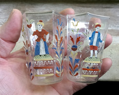 MATCHING PAIR OF 6 SIDED SALVIATI VENETIAN GLASS TUMBLERS ENAMEL DECORATED 1890s