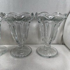 Anchor Hocking Tulip Shaped Ice Cream Sundae Dessert Parfait Glass. Set of 4.