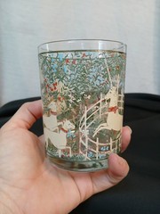Cera Vintage Tumbler Glass, Unicorn in Captivity Tapestry MCM Collectible