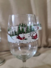 Libbey Christmas WINTER VILLAGE 7-3/4″ Water Wine 12 Oz Glass Goblet Snow Scene
