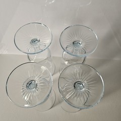 4 Light Ice Blue Pedestal Glasses Star Base Vintage 6.5″ High 10 Oz