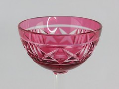 7 Gorgeous Cranberry Cut to Clear Cut Glass 1.5 fl oz Cordial Glasses 3 7/8″
