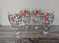 Set 4 Vintage Libbey Christmas Holly and Ribbon Water Goblets