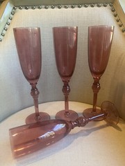 VTG Champagne Toasting Flutes Set of 4 Pretty Plum Color ELEGANT .Made in Italy