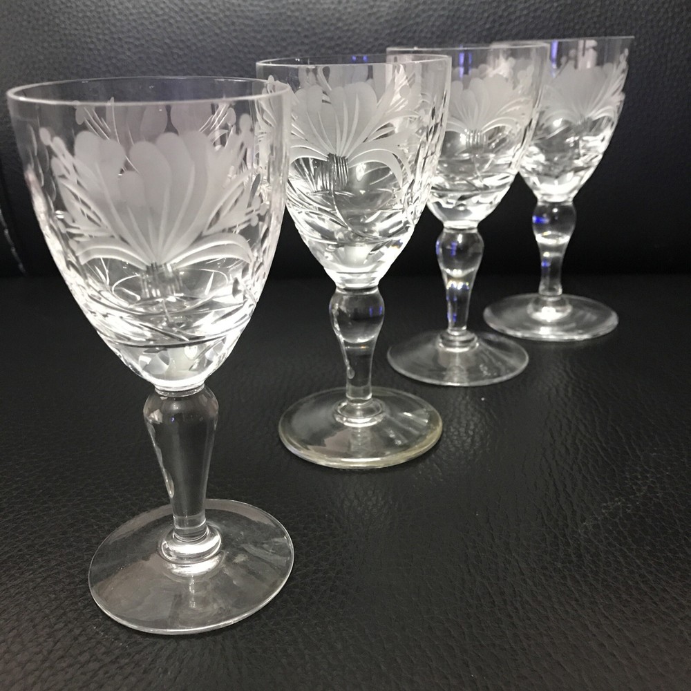 ROYAL BRIERLEY – HONEYSUCKLE – 4 WINE / LIQUOR GLASSES 4 3/4”