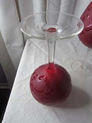 2 Coldwater Creek Red Etched Copa Balloon Wine Glasses Scroll & Leaf