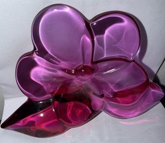 Purple Clover Peony Crystal From BACCARAT