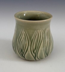Lynn Trott Studio Art Pottery 3 1/4″ Glossy Carved Celadon Green Cup