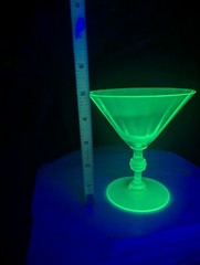 Very Rare Vintage Fry-9 Uranium Green Wine Glass by Fry