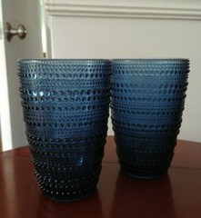 PAIR DEEP BLUE TEXTURED GLASS 12 OZ DRINKING COCKTAIL STORAGE MAKEUP ART DESIGN