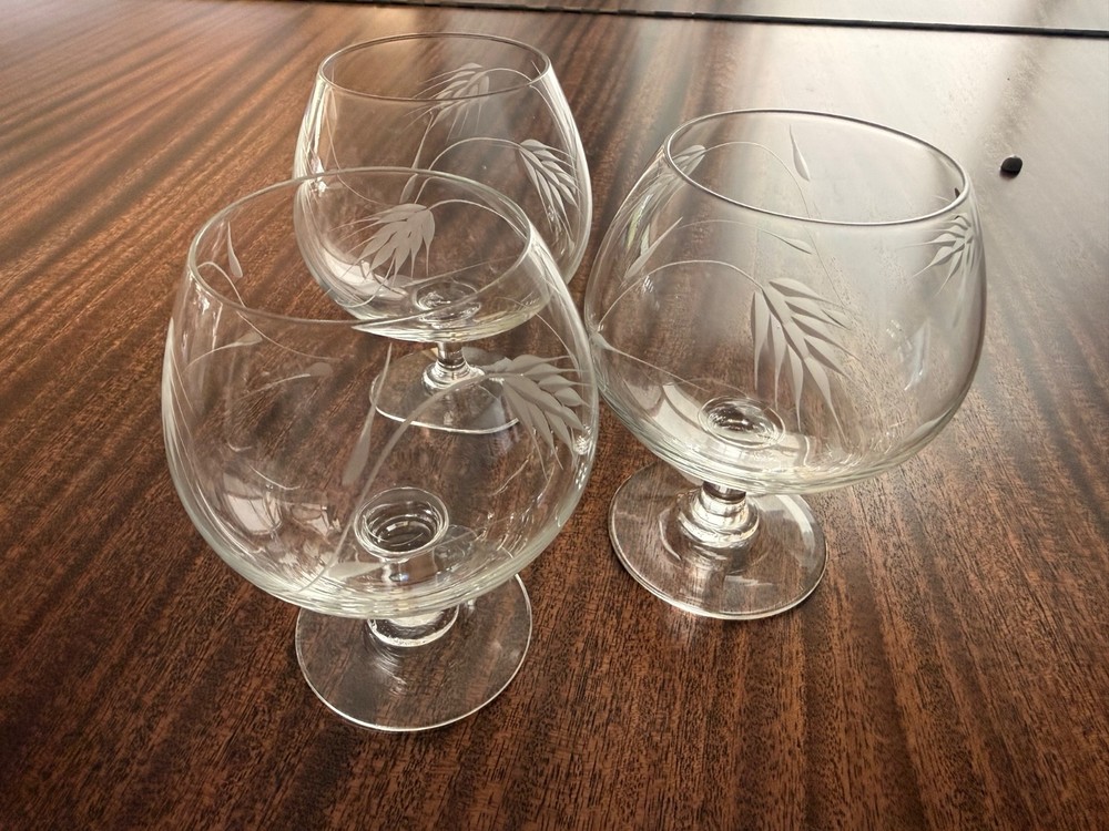 (3) Vintage Saski Crystal Wheat-Etched Brandy Snifters/Cognac Glasses Japan