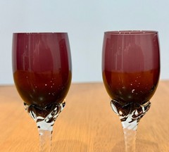 Set of 4 Vintage Mid-Century Amethyst Ruby Glass Liqueur Cordials Twisted Stems