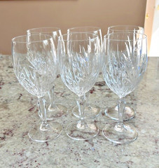Princess House – Royal Highlights 6 Wine Glasses circa 1988 Blown Glass Crystal