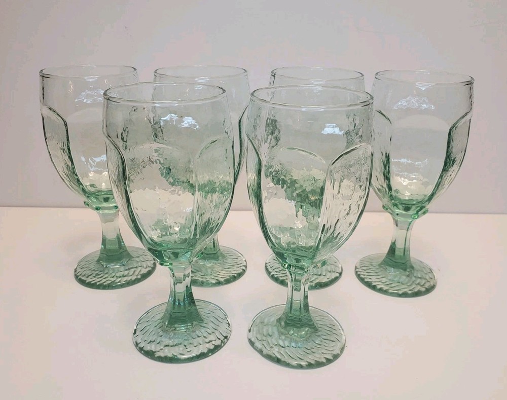 Set of 6 Libbey Chivalry Green 6.25″ Vintage Textured Footed Goblets/Glasses