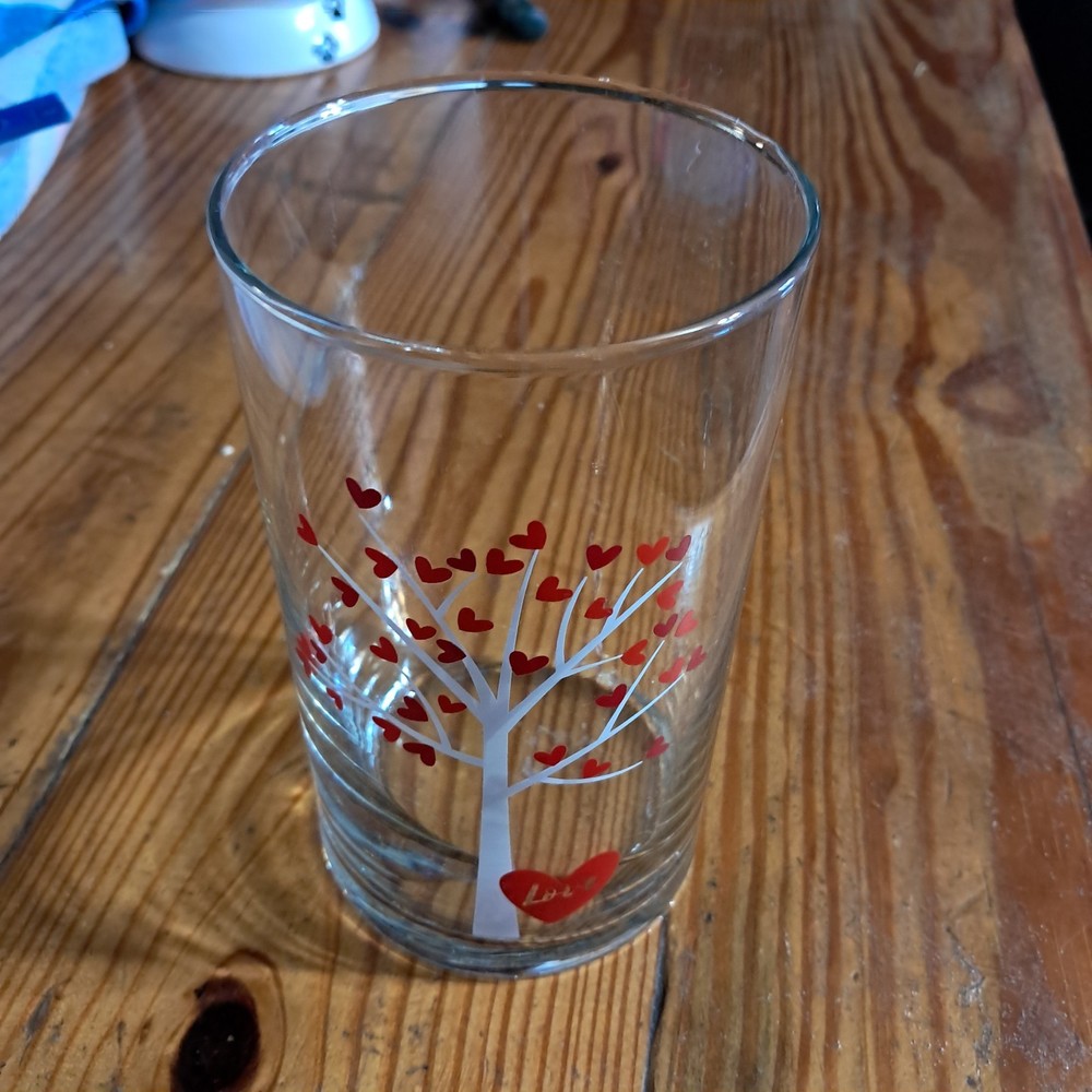 Clear Glass Tumbler Red Heart Tree Design Round Shape Glossy Finish Drinkware