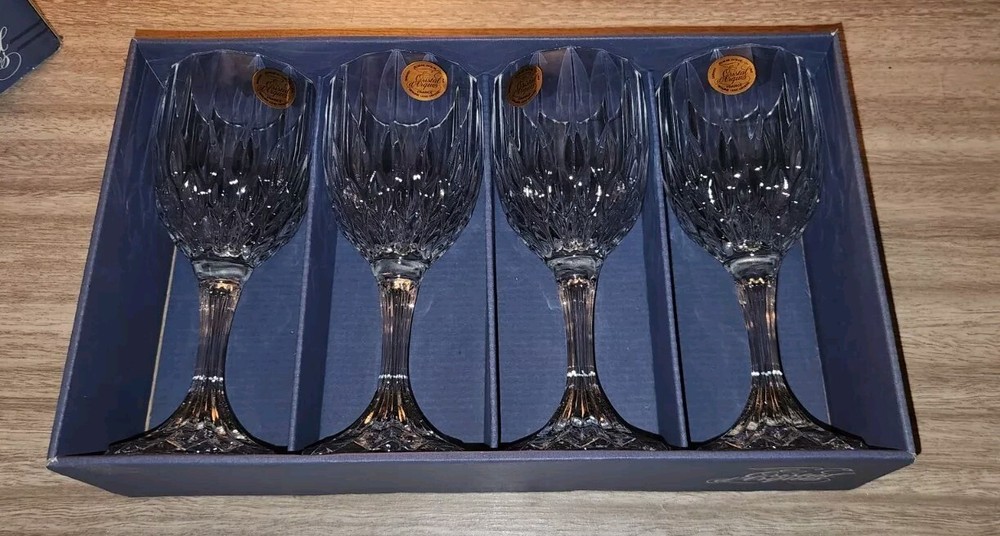 New Set Of 8 Cristal d’Arqies Bretagne Lead Crystal Wine Glasses France 6.5oz