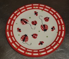 Gingham Ladybugs Ceramic lunch plate LIBBY WILKIE Hausenware 7 3/4″ VNC
